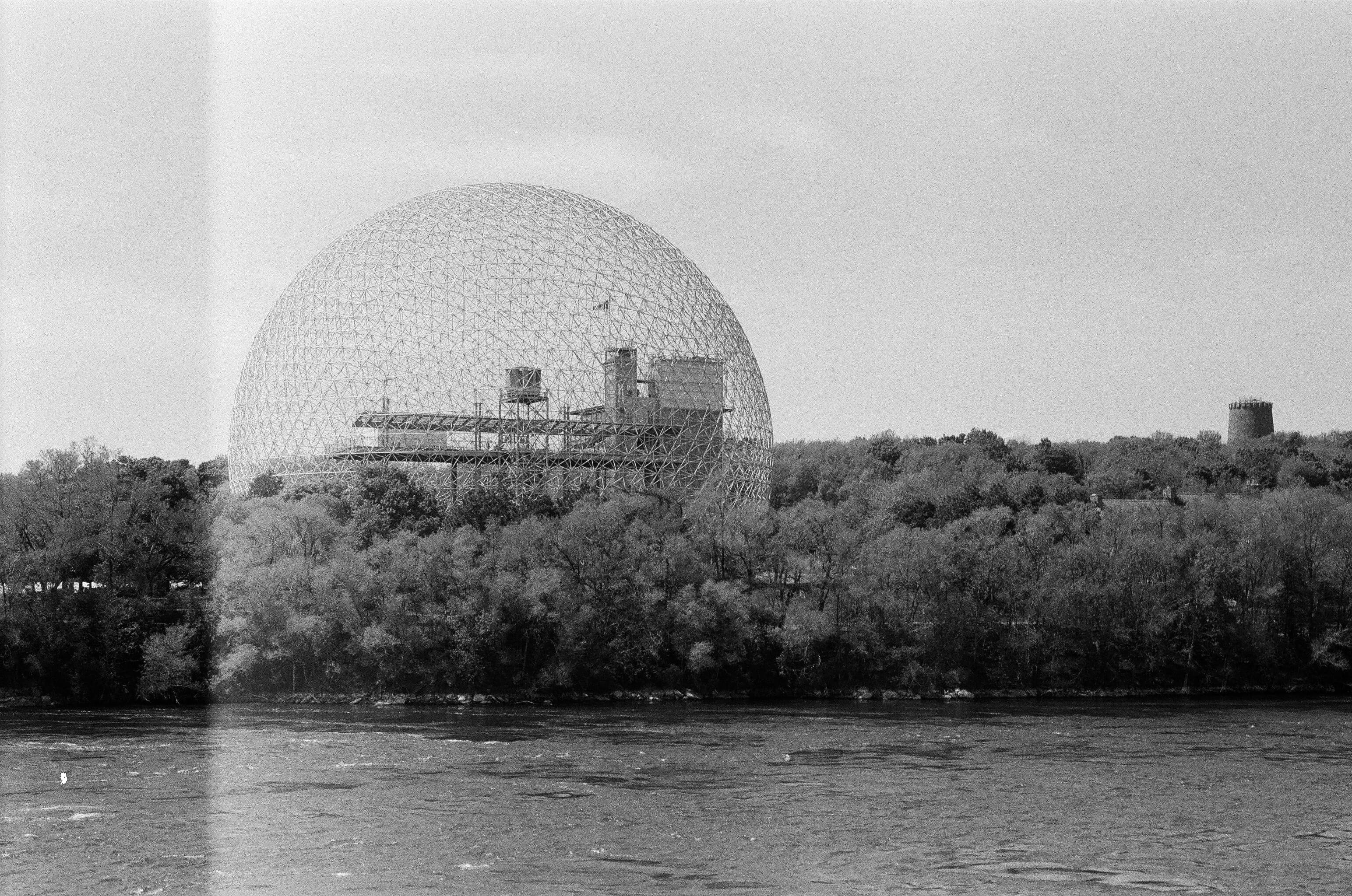 La Biosphère de Montréal, dôme géodésique de Buckminster Fuller