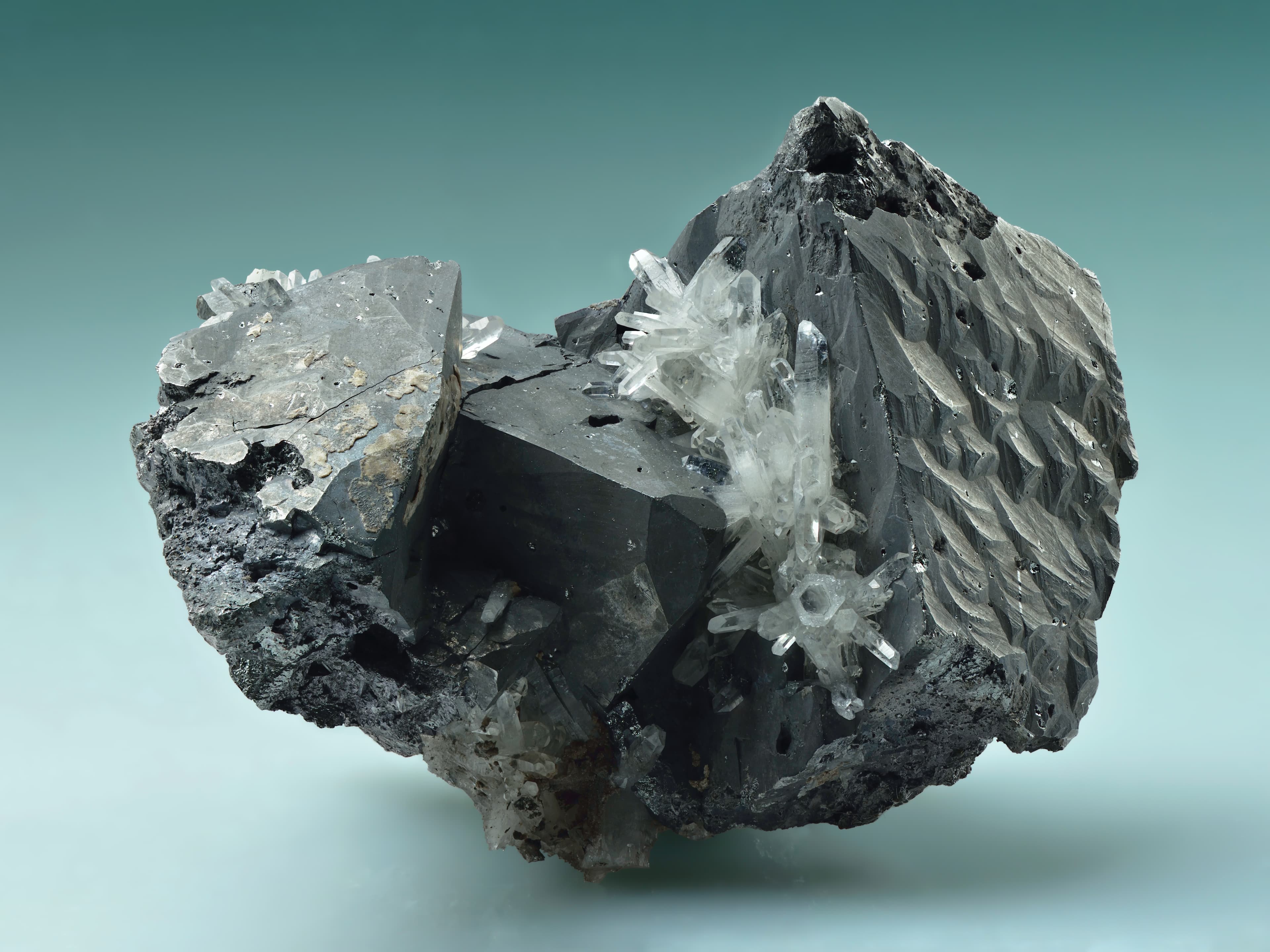 Cristal naturel de tétraédrite